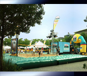 Der Beach Volleyball Showtruck im Einsatz